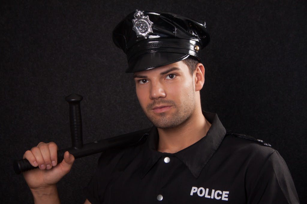 Dating Policeman